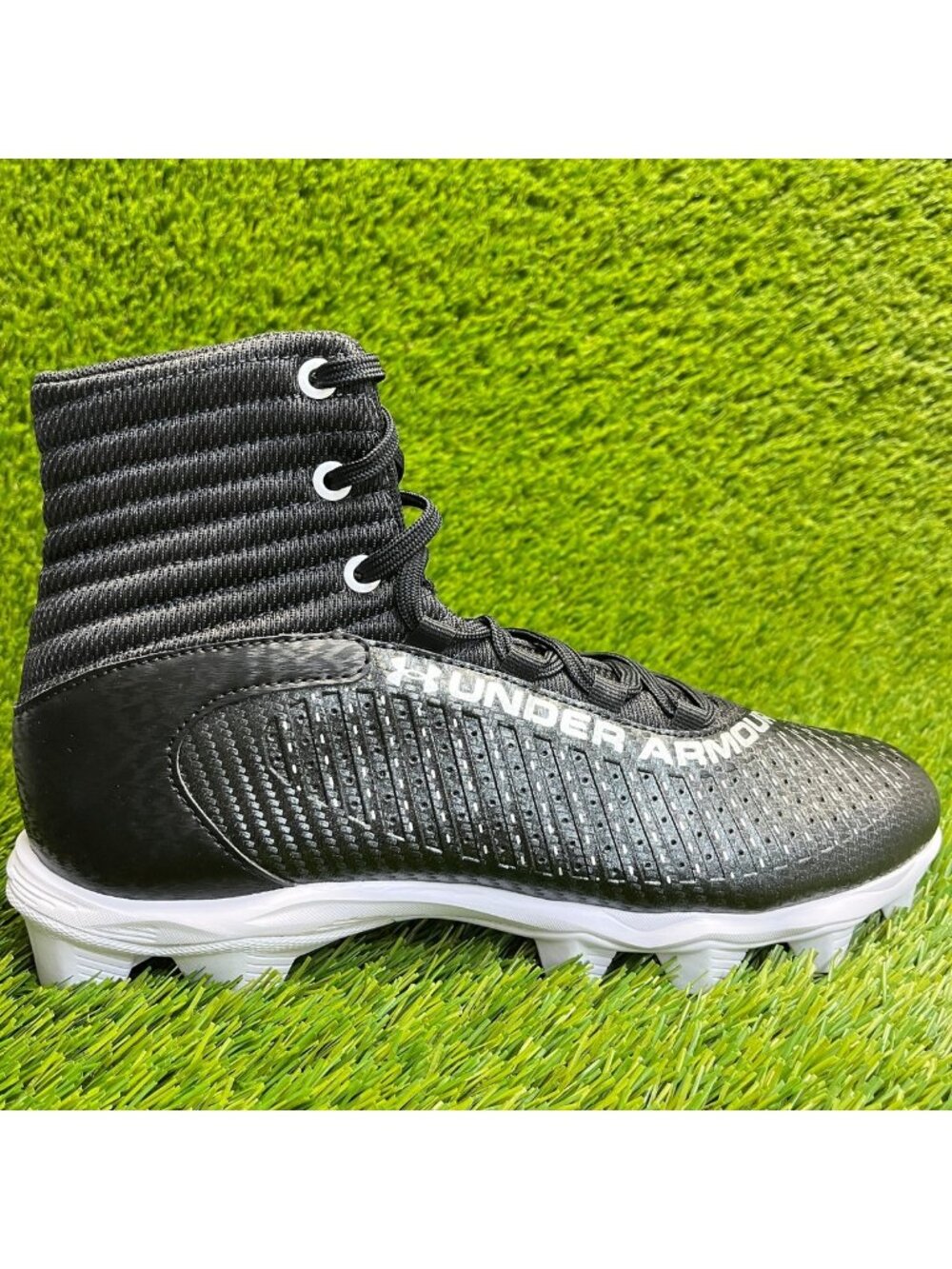 Under Armour Highlight Franchise RM 2.0 Mens Size 9 Black White Football Cleats